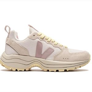 Veja Venturi Hexamesh Sneaker